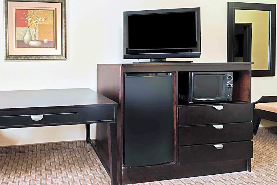 La Quinta Inn & Suites by Wyndham Morgan City