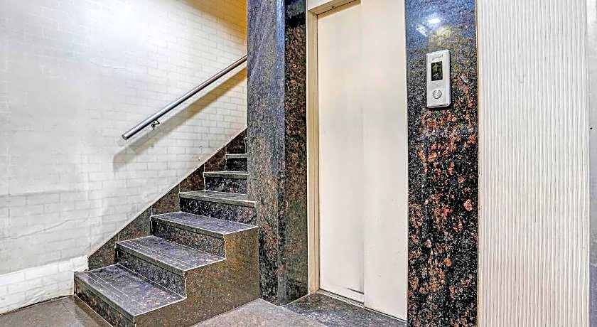 Hotel O Lotus Residency Near Anand Nagar Metro Station