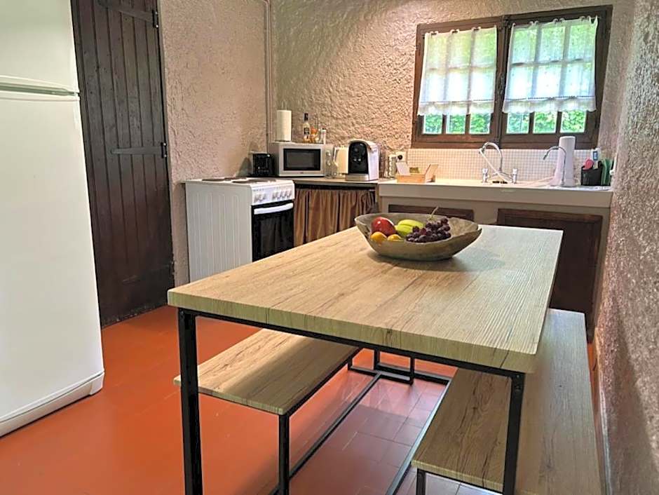 GITES du BOIS des PERRUCHES