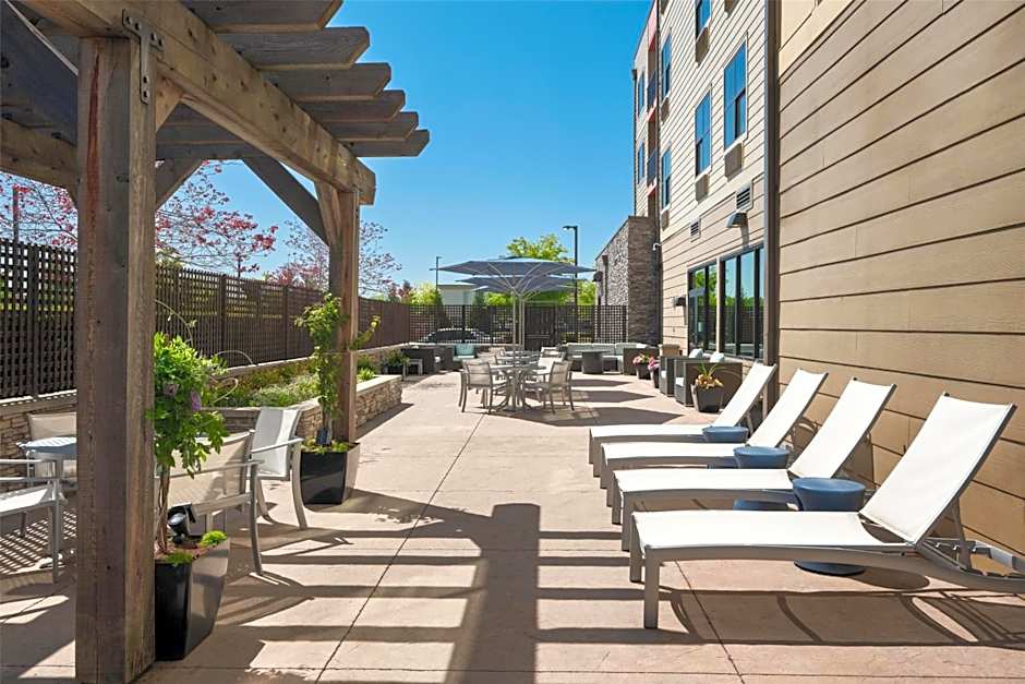 Best Western Premier Hotel at Fisher's Landing