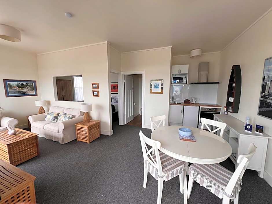 Mangonui Waterfront Apartments