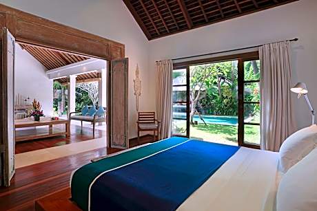 Deluxe Three-Bedroom Pool Villa