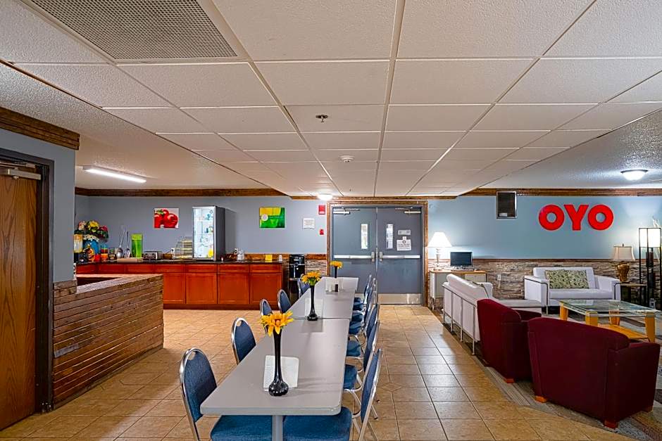 OYO Hotel Redwood Falls near Jackpot Casino