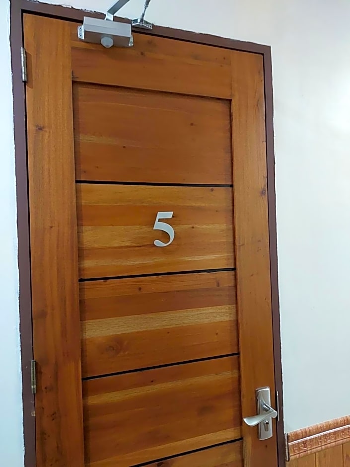 Apartelle near Philippine Arena