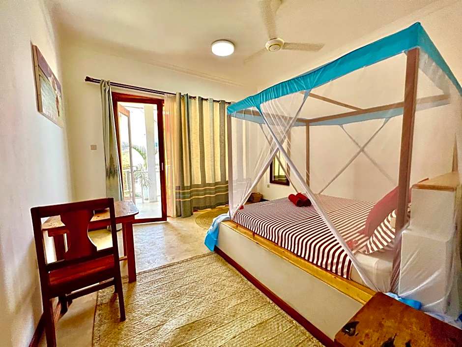 Chikachika Beach B&B