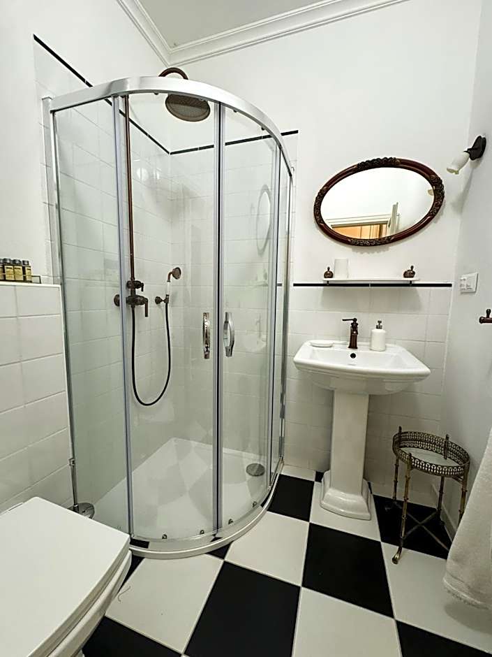 Opera apartments - Mestský palác