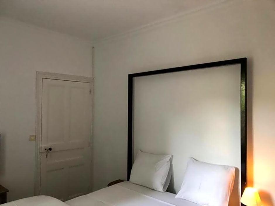 Les Horizons - SPA-JACUZZI - MASSAGE- SAUNA - 4 SAISONS - Piscine chauffée Toute l'année - 800m centre ville Nyons