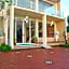 CLV Hotel and Villa