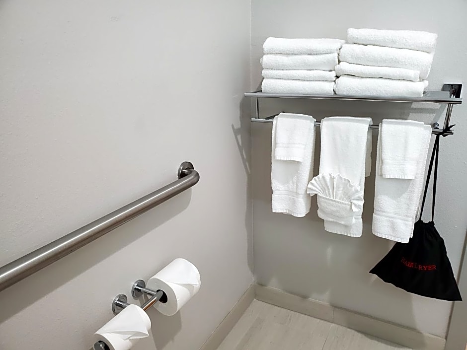 Holiday Inn Express Fremont - Milpitas Central By IHG