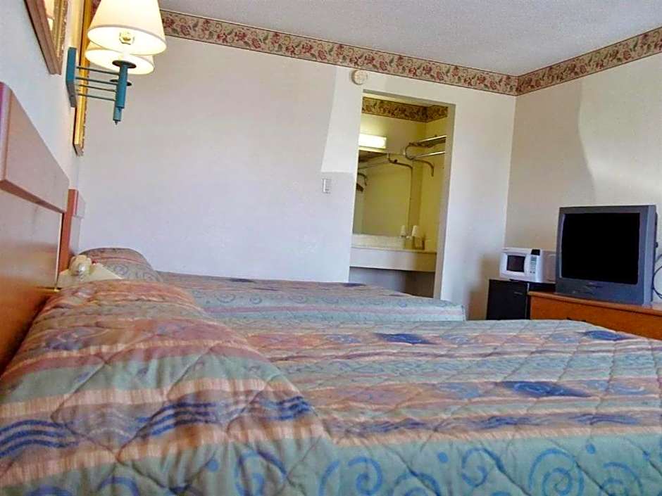 Americas Best Inn - Brinkley