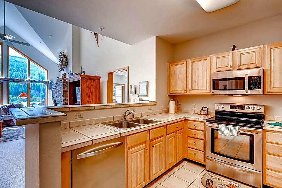 Gateway Mountain Lodge by Keystone Resort