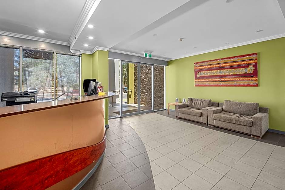 Stay at Alice Springs Hotel