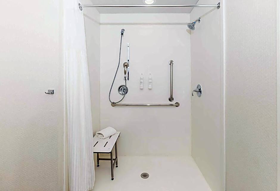 Hilton Garden Inn Austin Airport