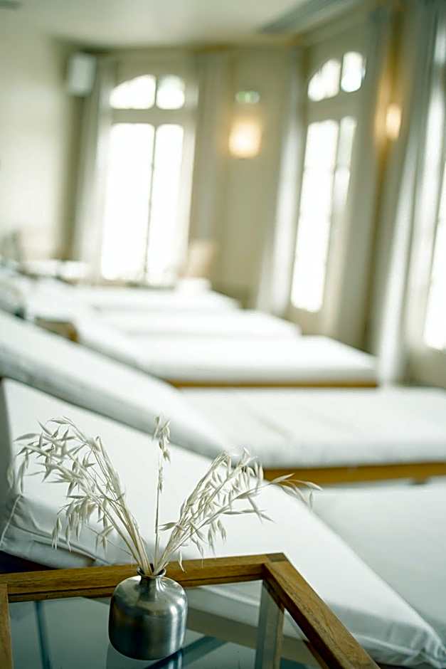 Le Château de la Tour