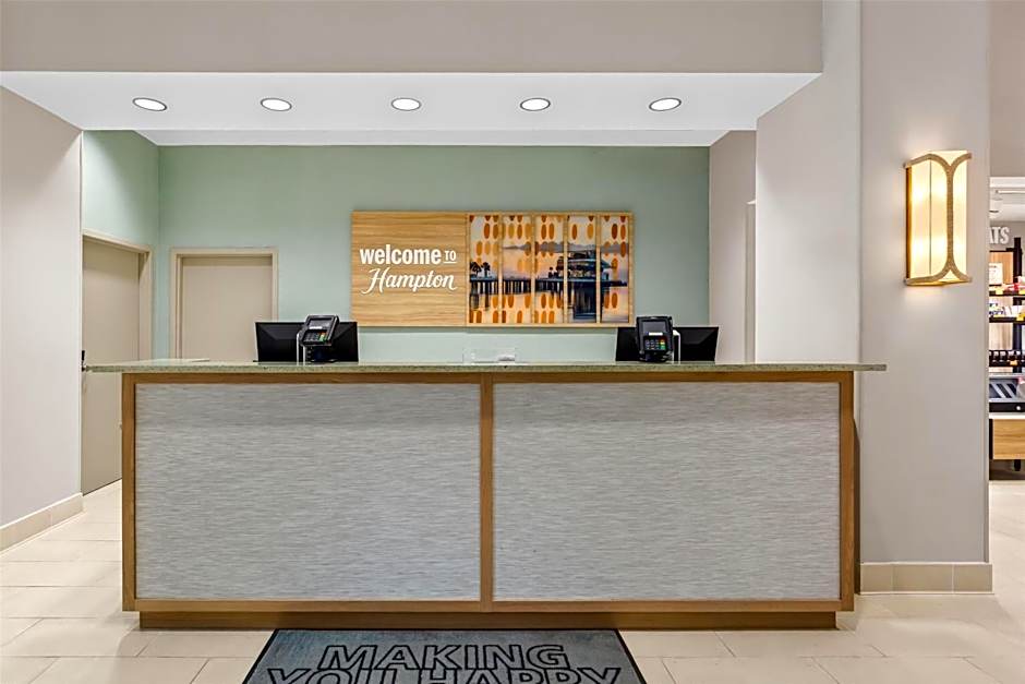 Hampton Inn By Hilton & Suites St. Petersburg/Downtown