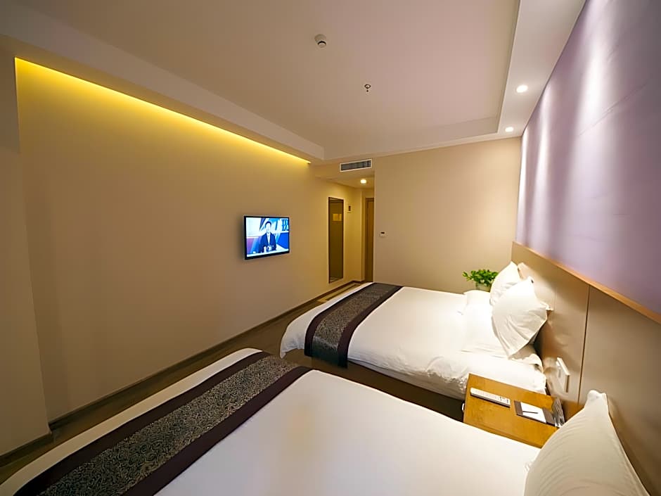 GreenTree Inn Taizhou JingJiang Zhongzhou Road Sunshine international business hotel