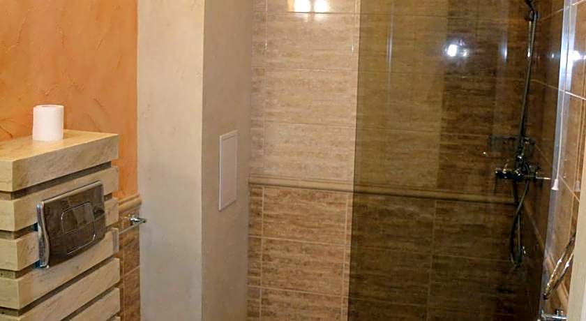 Golden Rainbow VIP Residence
