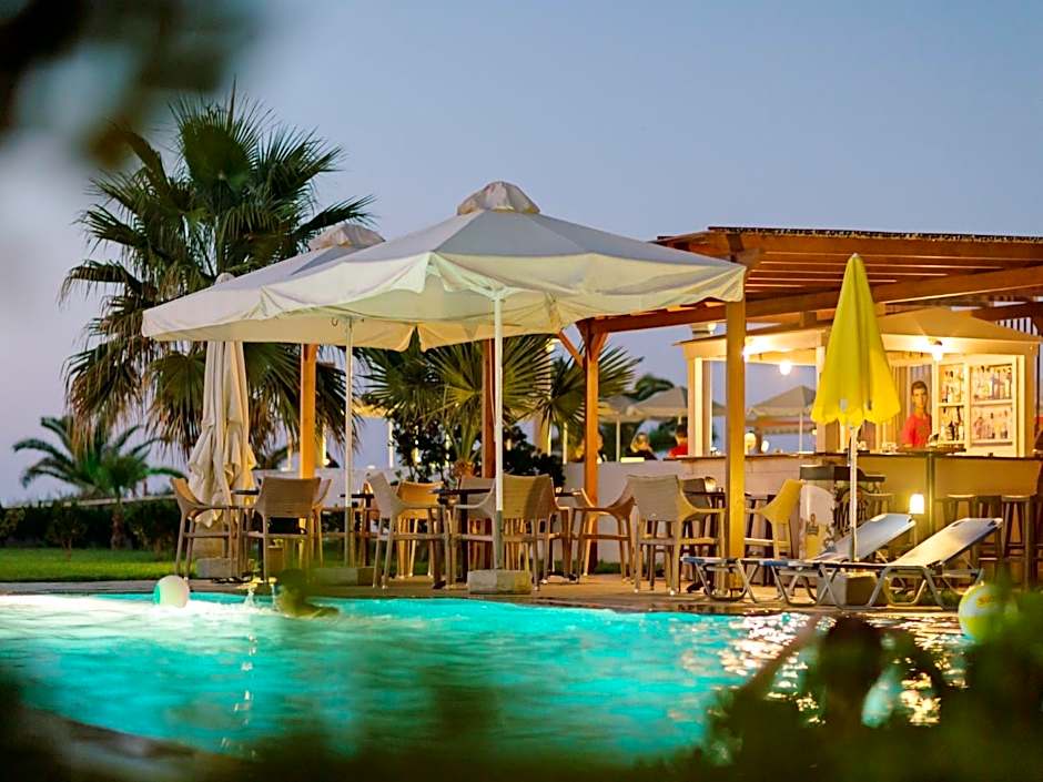 Ilian Beach & Apartments