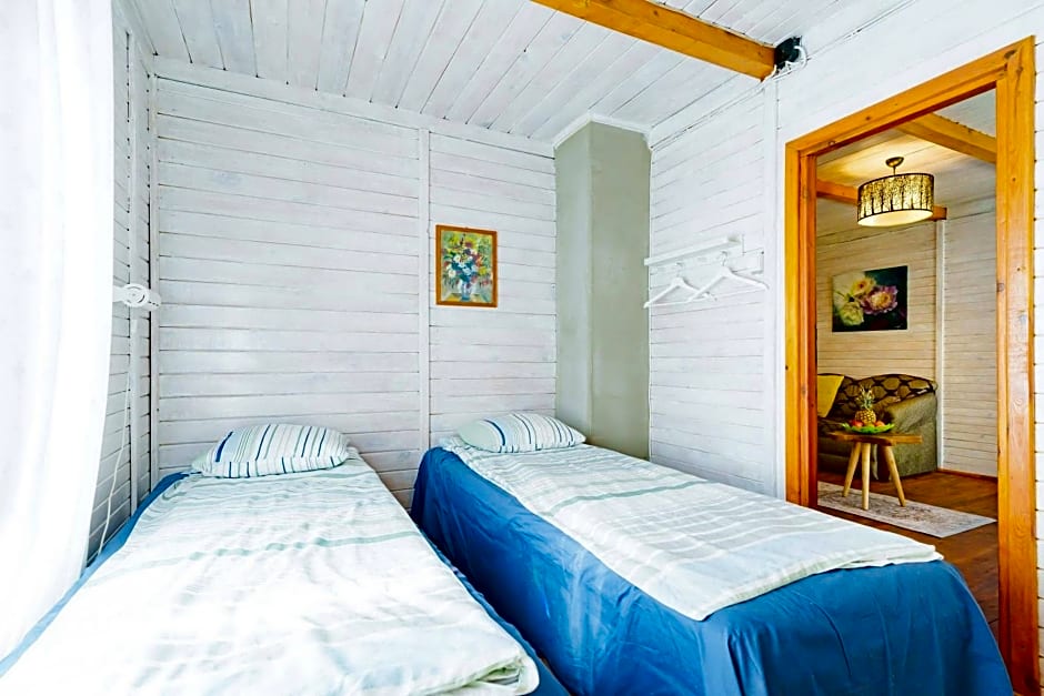 Domek letniskowy nad jeziorem