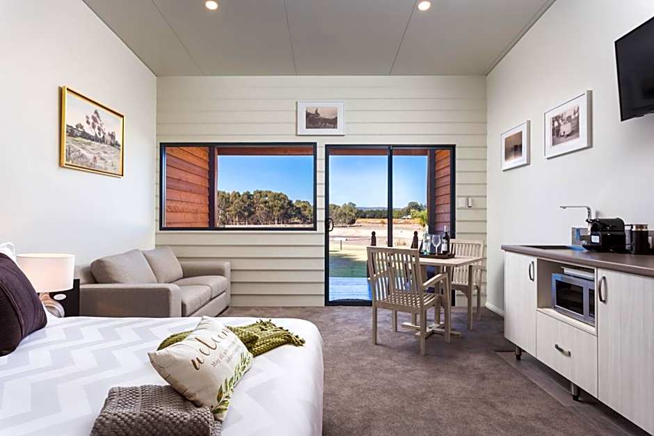 The Swan Valley Retreat