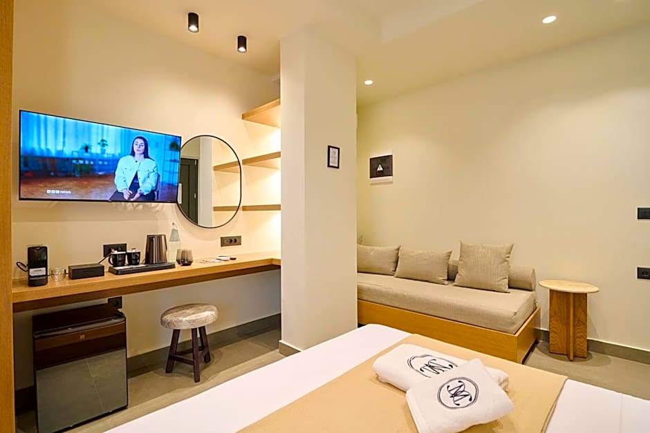 Monarco Executive Rooms