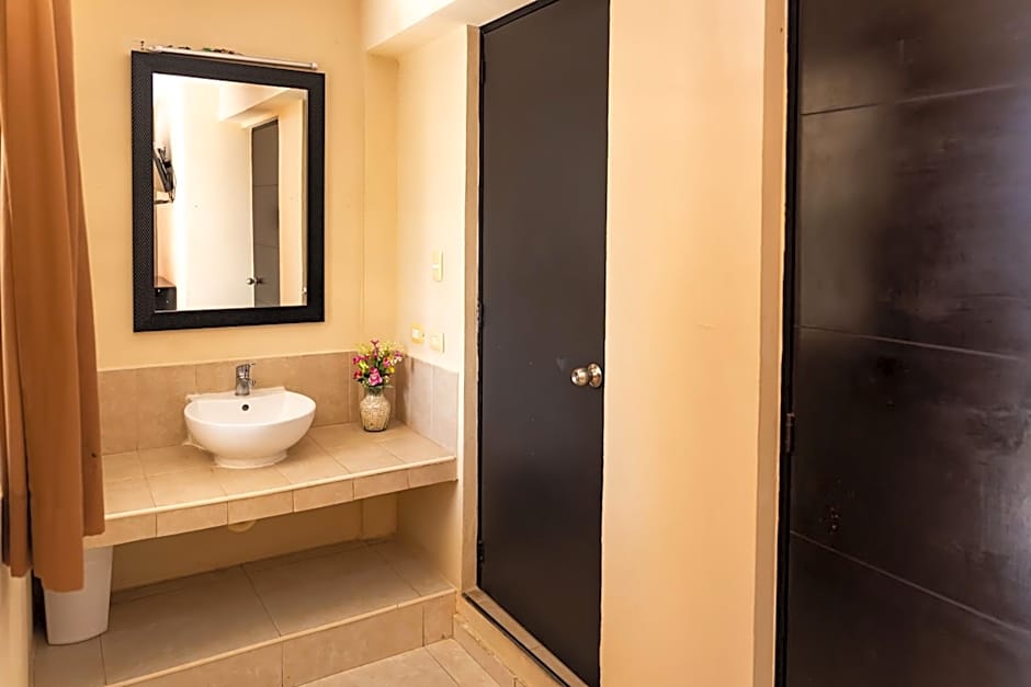 Hotel & Suites Domani