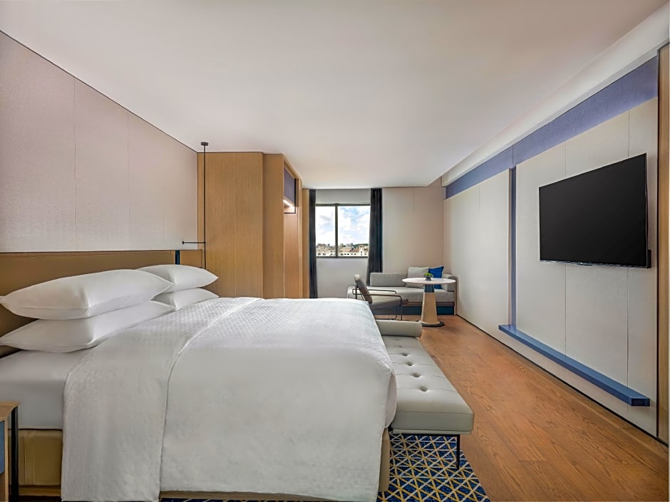 Four Points by Sheraton Yangjiang City Center