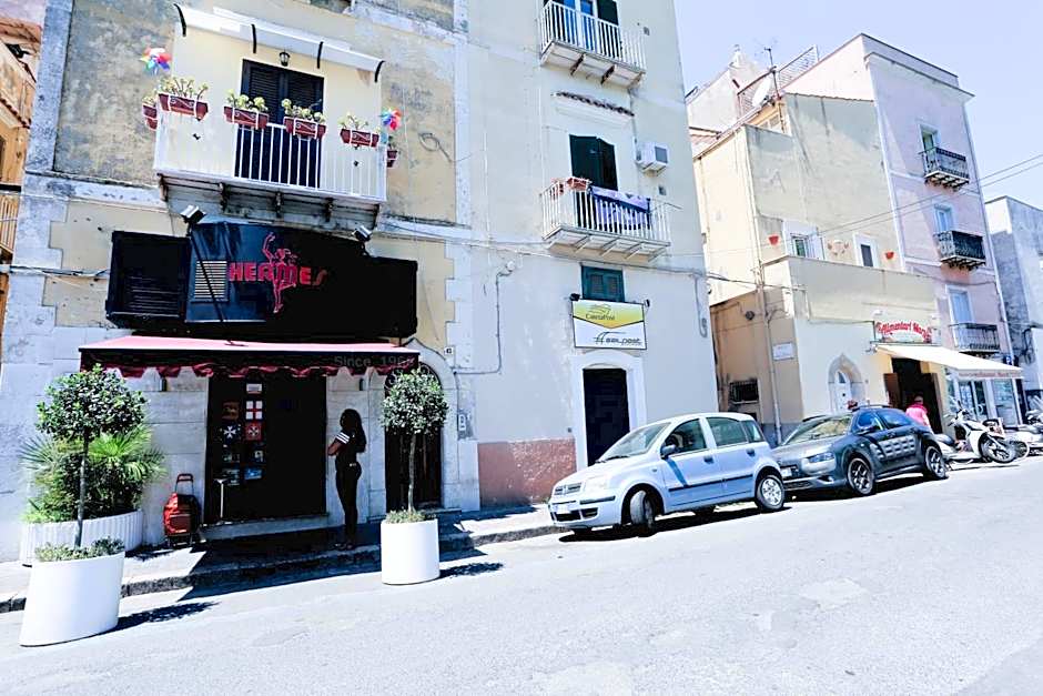 IL VIAGGIATORE VIA INDIPENDENZA B&B