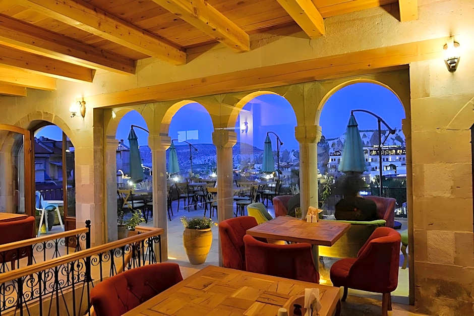 Caftan Cave Suites