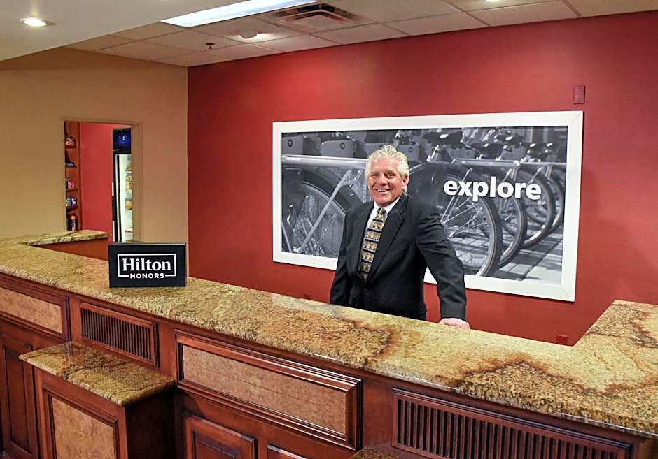 Hampton Inn By Hilton & Suites Youngstown-Canfield, Oh