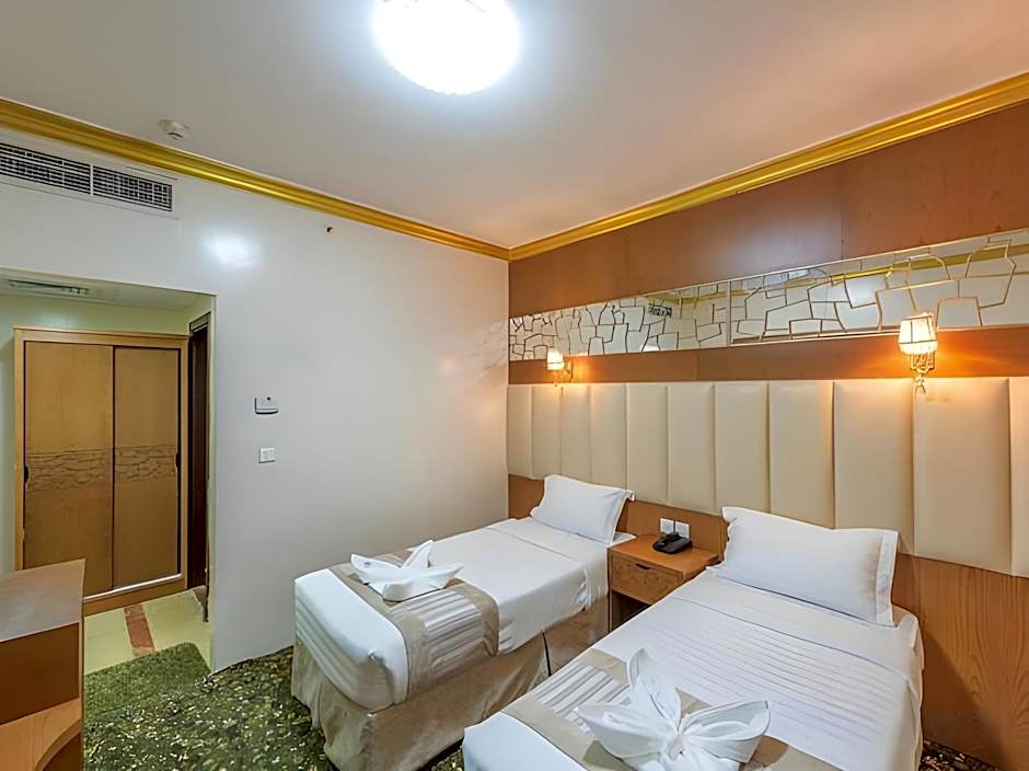 Grand Zowar Hotel