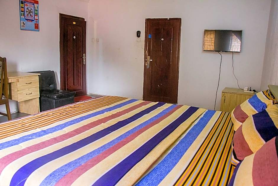 Oak Hotels