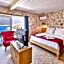 Atalante Hotel