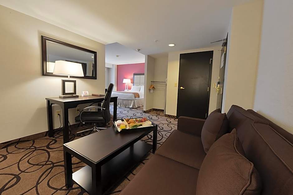 Holiday Inn Montreal Centre Ville Downtown By IHG