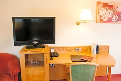 Apartment (2 Adults)