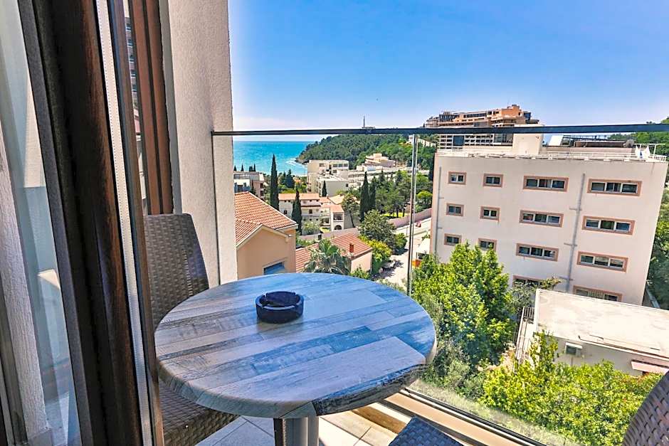 Hotel Lusso Mare by Aycon