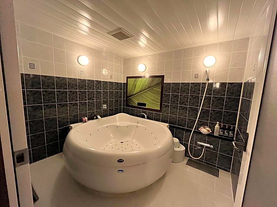 艶横浜町田店 adult only