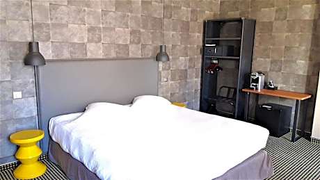 Superior King Room - Non-Smoking