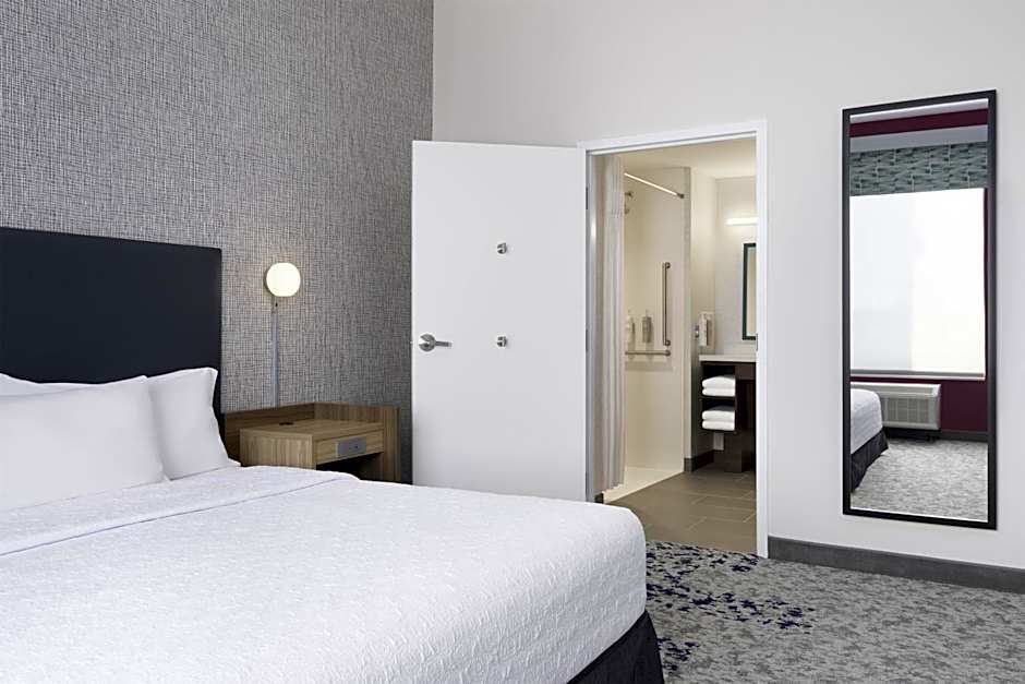 Home2 Suites by Hilton Stevens Point
