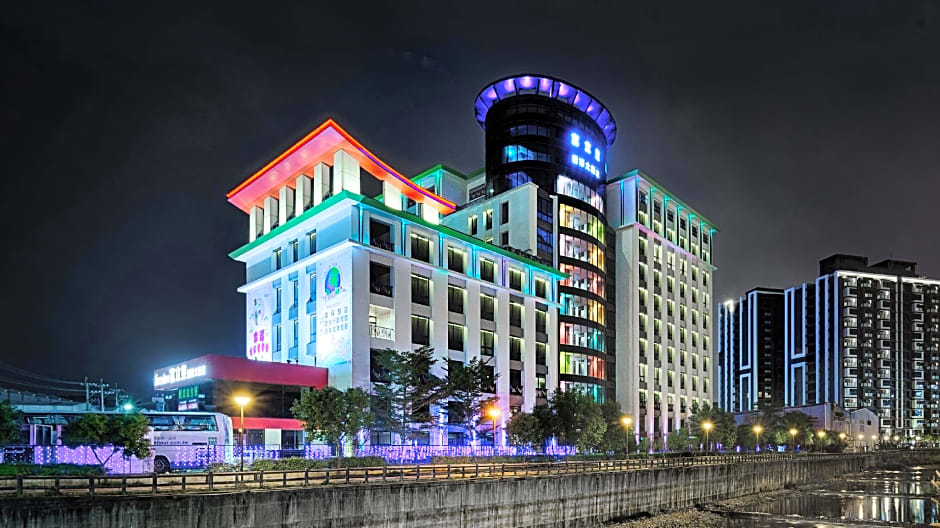 Freedom Design Hotel