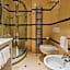 Dado Hotel International