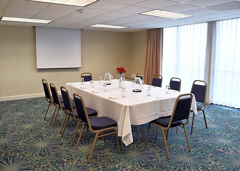 Holiday Inn Akron-West By IHG