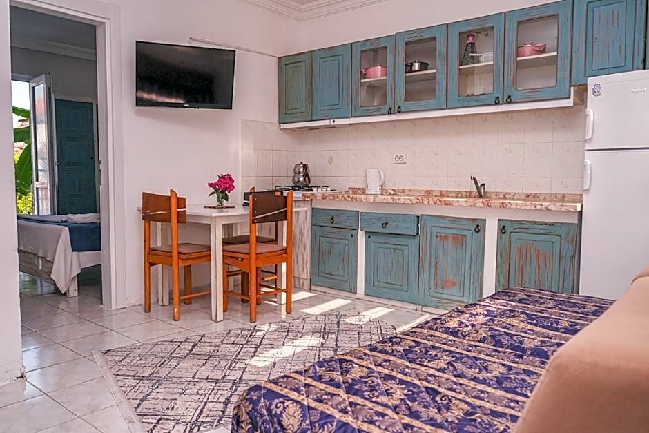 ÖZCEM APART HOTEL FETHİYE