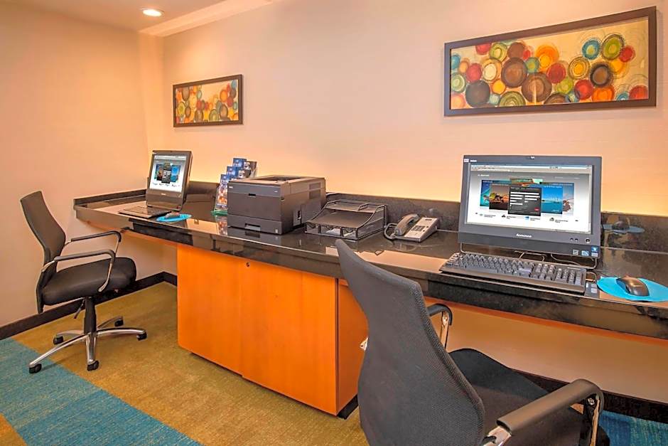 Fairfield Inn & Suites by Marriott Frederick