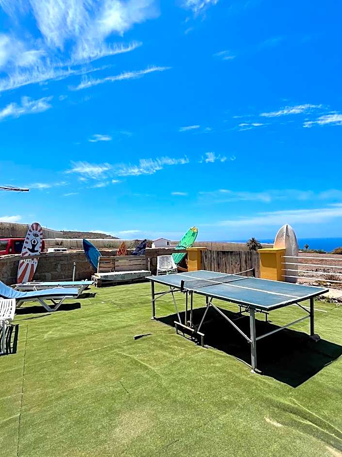 Adeje - TwinFin Hostel & Surf Yoga Camp