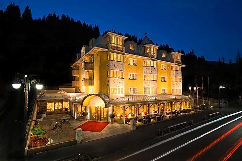 Alpen Suite Hotel