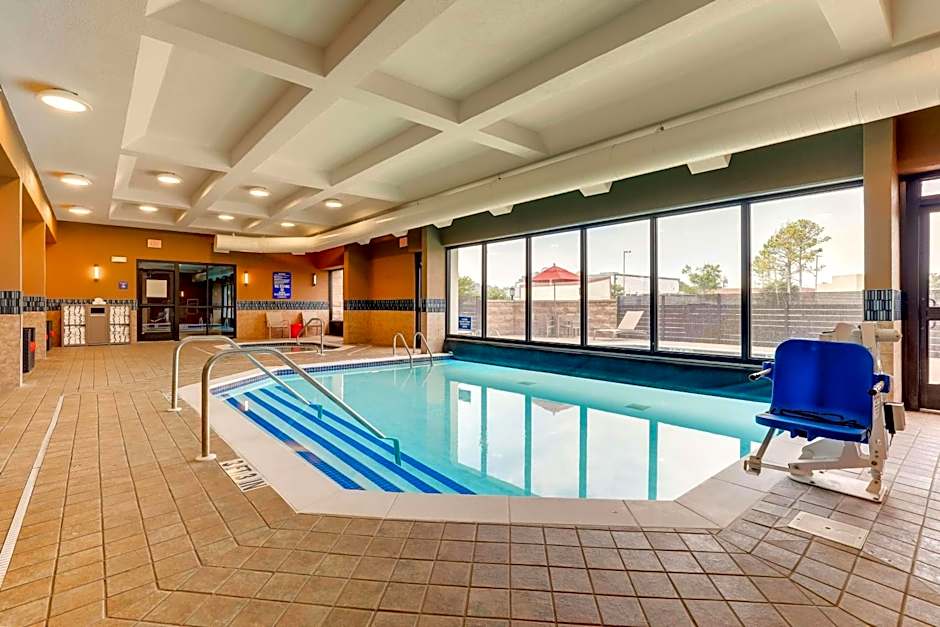 Drury Inn & Suites Birmingham Lakeshore Drive