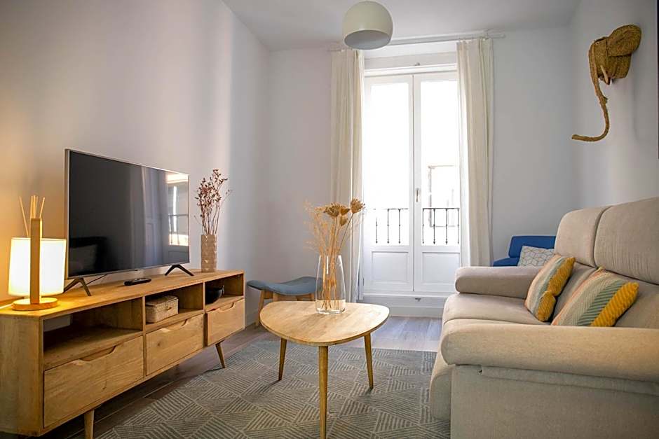 nQn Aparts & Suites Madrid