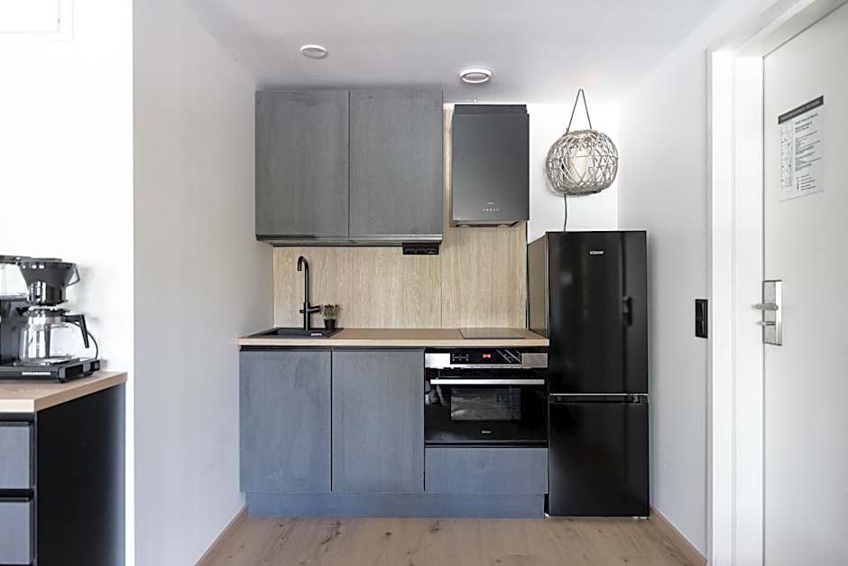 Frans & Frans - Hotel and Apartments by UHANDA