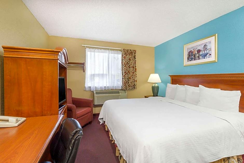 Baymont by Wyndham Huber Heights Dayton